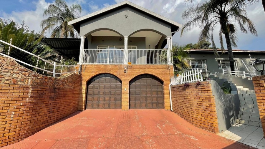 4 Bedroom Property for Sale in Safari Gardens North West